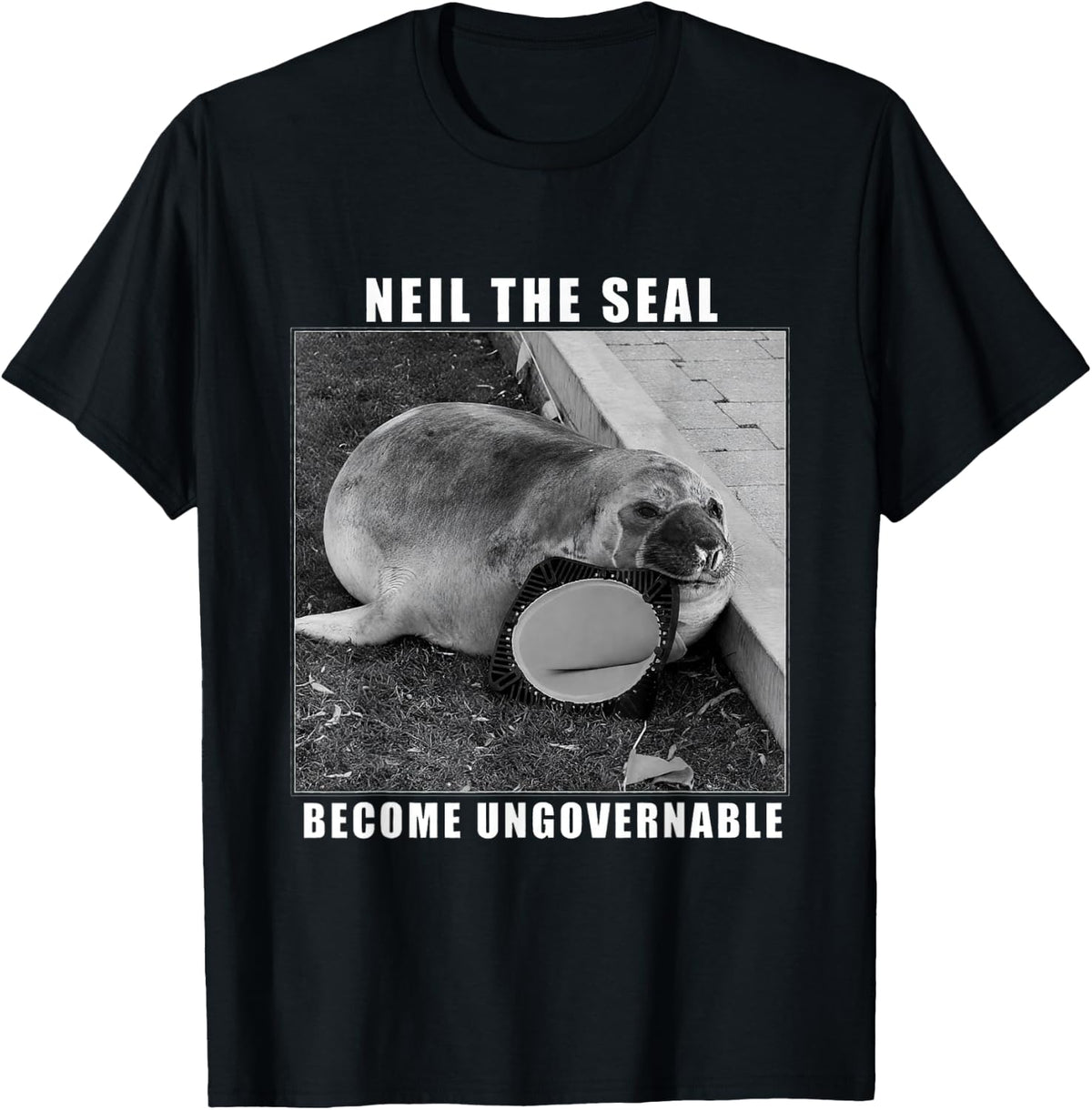 Neil The Seal Neiled It Funny Elephant Seal Meme T-Shirt - Black